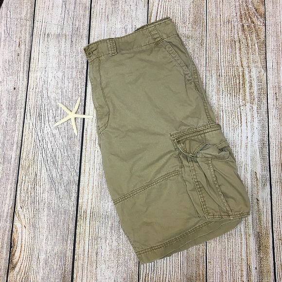 Levi's Other - Men’s Levi’s Authentic Signature Cargo Shorts 40